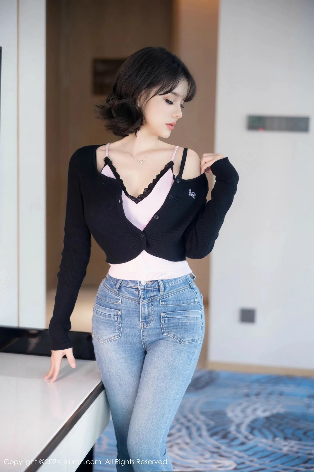 [XiuRen秀人网]第9620期黎苏苏写真-秀人资源网